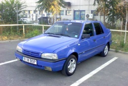Dacia SupeRNova 2000 model