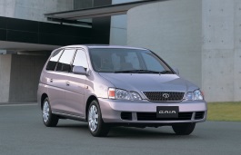 Toyota Gaia 1998 model