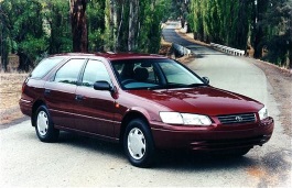 Toyota Vienta 1995 model